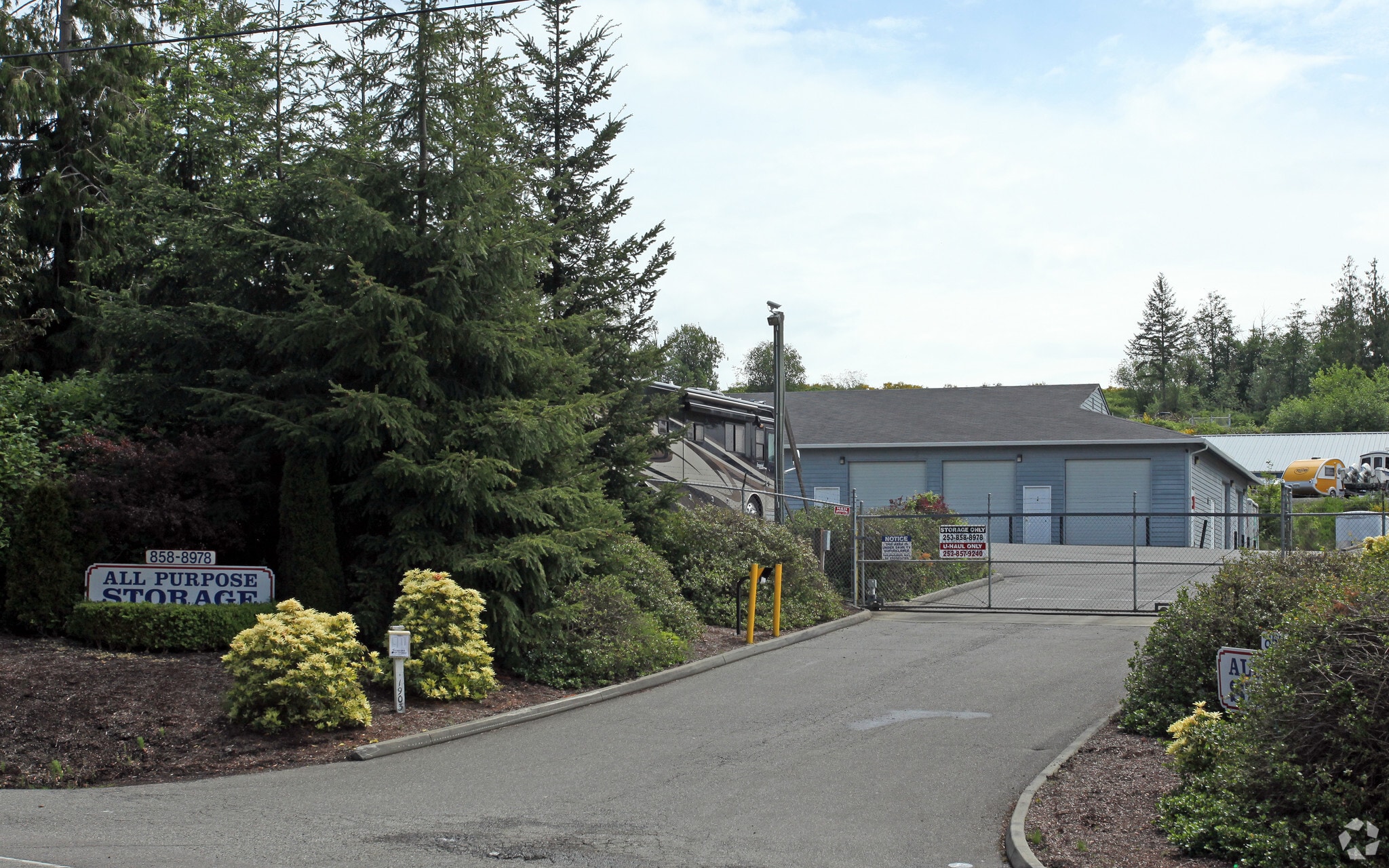 1903 Point Fosdick Dr, Gig Harbor, WA for lease Primary Photo- Image 1 of 3
