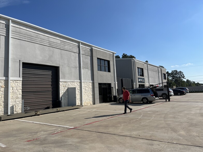 12717 Shiloh Church Rd, Houston, TX for lease - Building Photo - Image 1 of 7