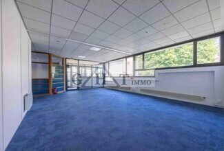Industrial in Lagny-sur-Marne for lease Interior Photo- Image 2 of 8