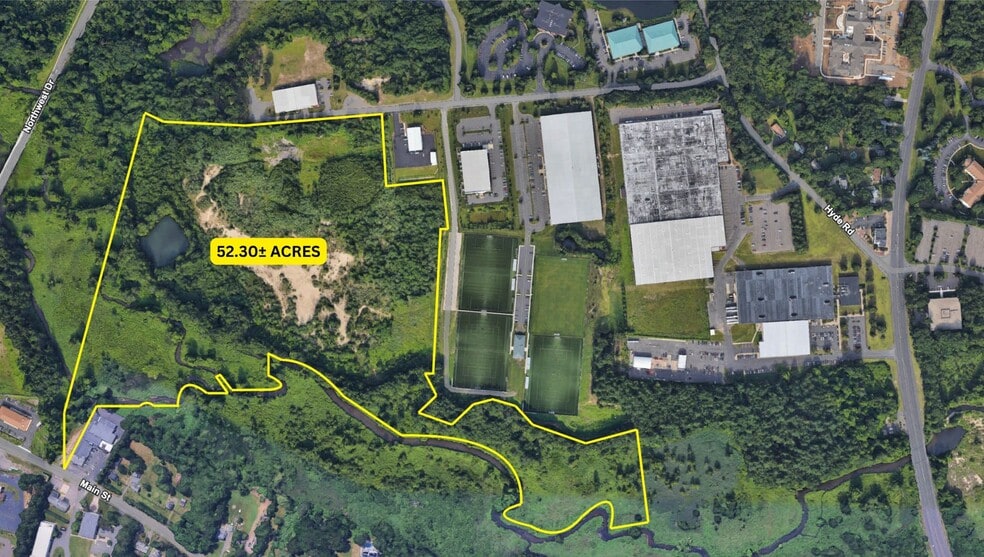 8384 Hyde Rd, Farmington, CT for sale - Aerial - Image 1 of 3