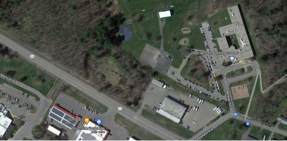 Vebraska, Amsterdam, NY for sale - Building Photo - Image 2 of 3