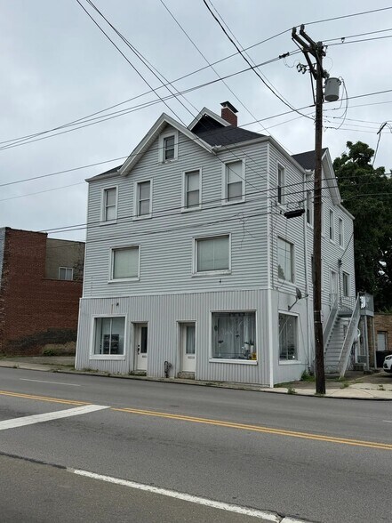 7124-7126 Montgomery Rd, Cincinnati, OH à vendre - Photo du bâtiment - Image 1 de 6