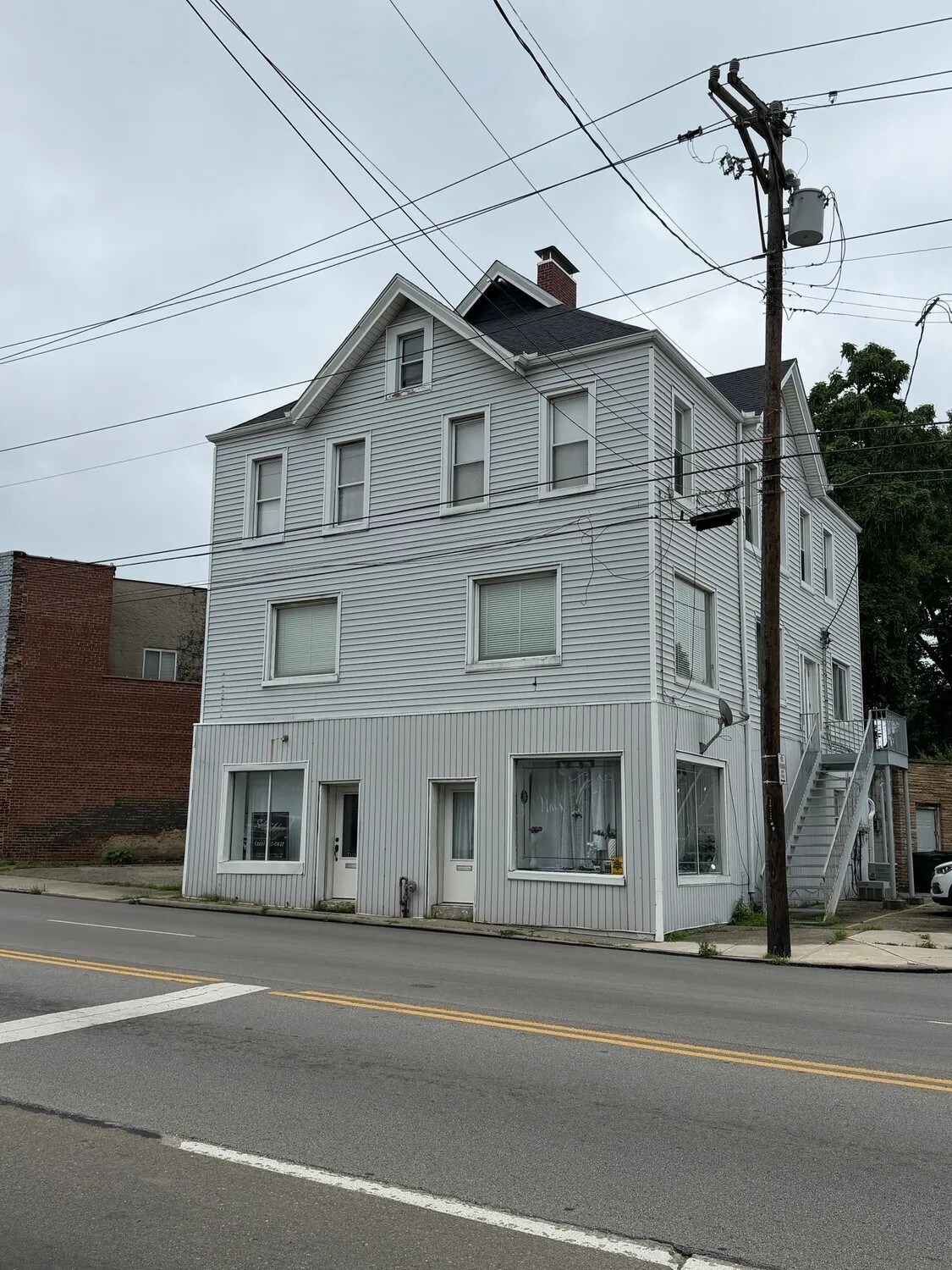 7124-7126 Montgomery Rd, Cincinnati, OH for sale Building Photo- Image 1 of 7