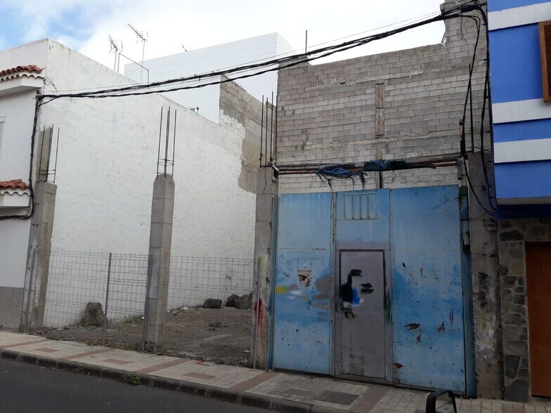 Calle Acosayda, 17, Las Palmas de Gran Canaria, Las Palmas for sale - Building Photo - Image 3 of 4