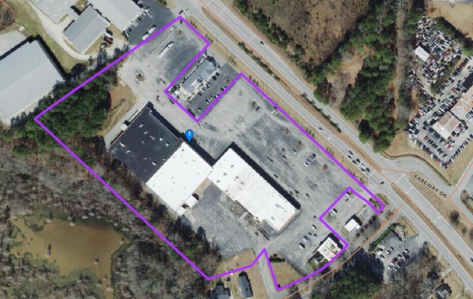 1543 W Market St, Smithfield, NC à louer - Photo du bâtiment - Image 3 de 3