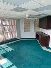 8000 S Us-1 Hwy, Port Saint Lucie, FL for lease Interior Photo- Image 2 of 8