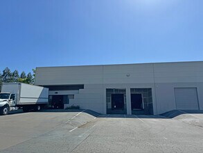 975 Corporate Center Pky, Santa Rosa, CA for lease Building Photo- Image 1 of 5