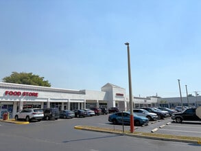 7118-7170 N Nob Hill Rd, Tamarac, FL for lease Building Photo- Image 2 of 4