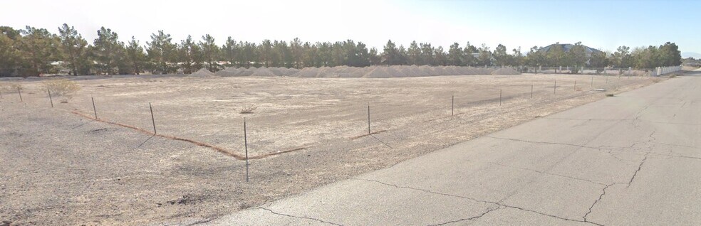 Torrey Pines & Maggie Avenue, Las Vegas, NV à vendre - Photo du bâtiment - Image 3 de 3