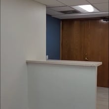 22148 Sherman Way, Canoga Park, CA à louer - Vidéo sur l’inscription commerciale