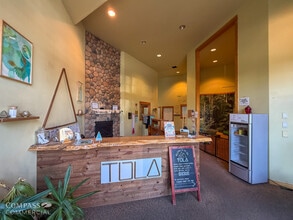 2797 NW Clearwater Dr, Bend, OR for lease Interior Photo- Image 2 of 12