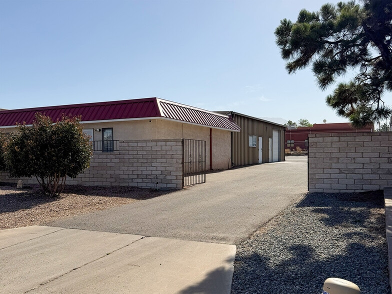 6822 Academy Parkway West NE, Albuquerque, NM for sale - Building Photo - Image 1 of 10