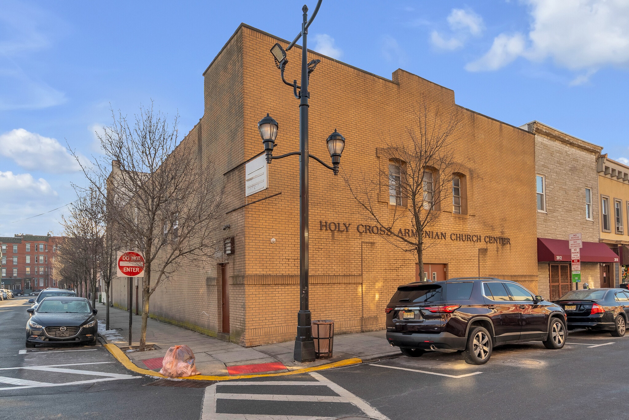 2610 Bergenline Ave, Union City, NJ for lease Primary Photo- Image 1 of 34