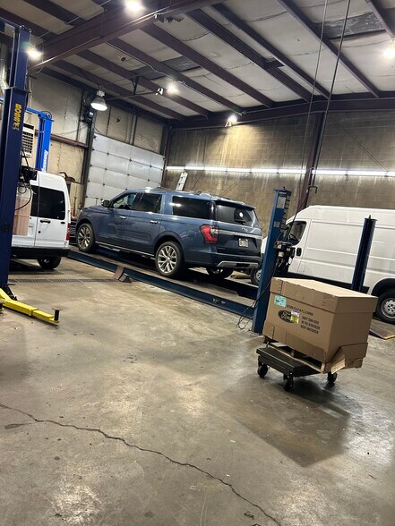 2547 Valley St, Dayton, OH à vendre - Photo intérieure - Image 2 de 11