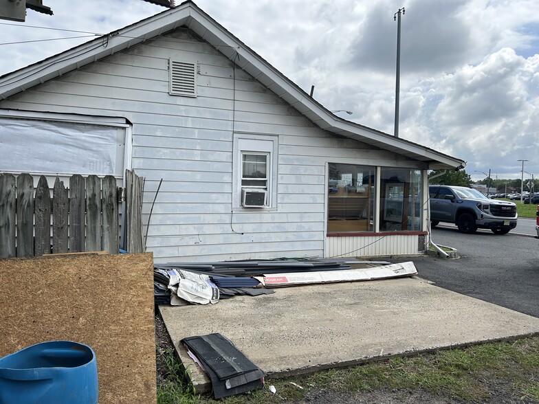 85 Highway 35, Keyport, NJ for sale - Building Photo - Image 3 of 9