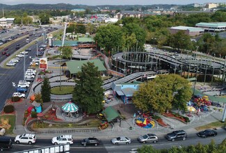 Plus de détails pour 2575 Parkway, Pigeon Forge, TN - Terrain à louer