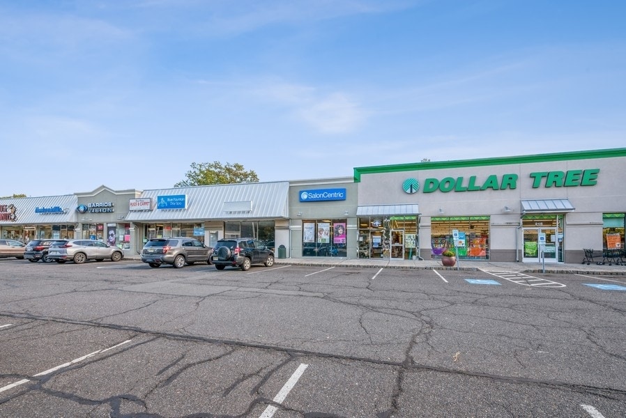 215 US Highway 22, Green Brook, NJ for lease Primary Photo- Image 1 of 6