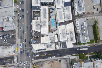 11800 Santa Monica Blvd, Los Angeles, CA - aerial  map view