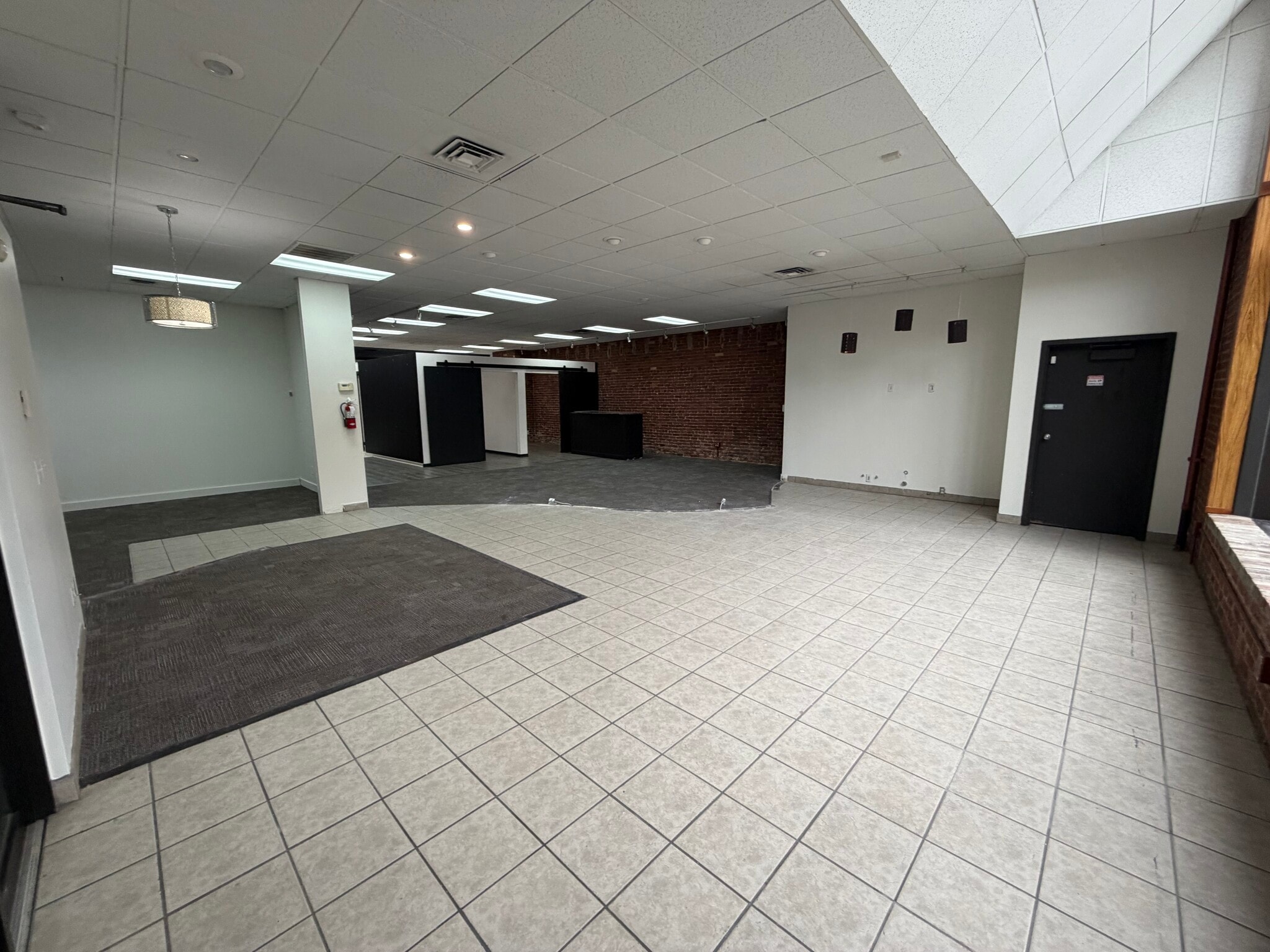 126 N Washington St, Spokane, WA for lease Interior Photo- Image 1 of 13