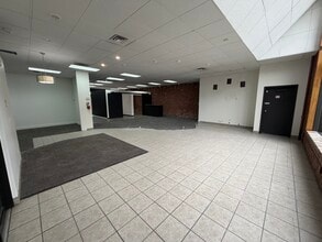 126 N Washington St, Spokane, WA for lease Interior Photo- Image 1 of 13