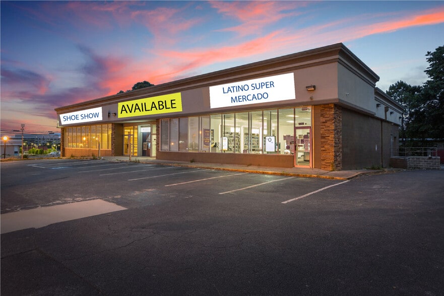 5038 Buford Hwy NE, Chamblee, GA for sale - Building Photo - Image 3 of 5