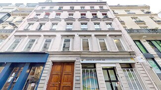 Plus de détails pour Multi-résidentiel à vendre