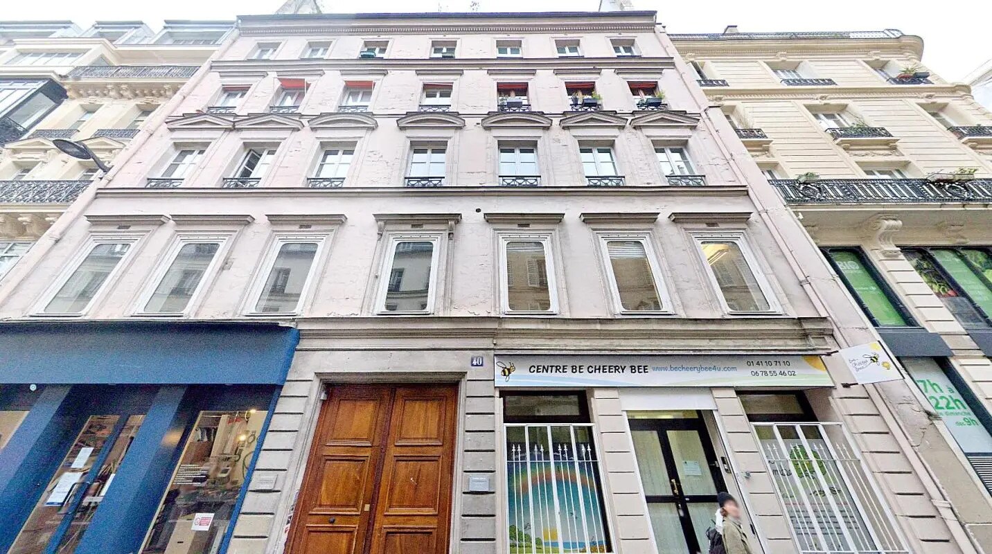 Multifamily in Paris for sale Building Photo- Image 1 of 20