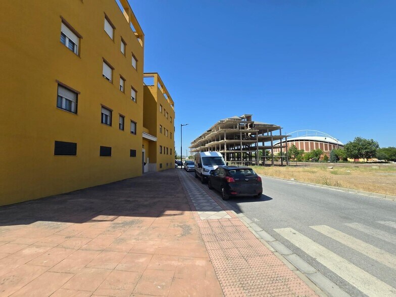 Retail in Atarfe, Granada for sale - Building Photo - Image 2 of 14