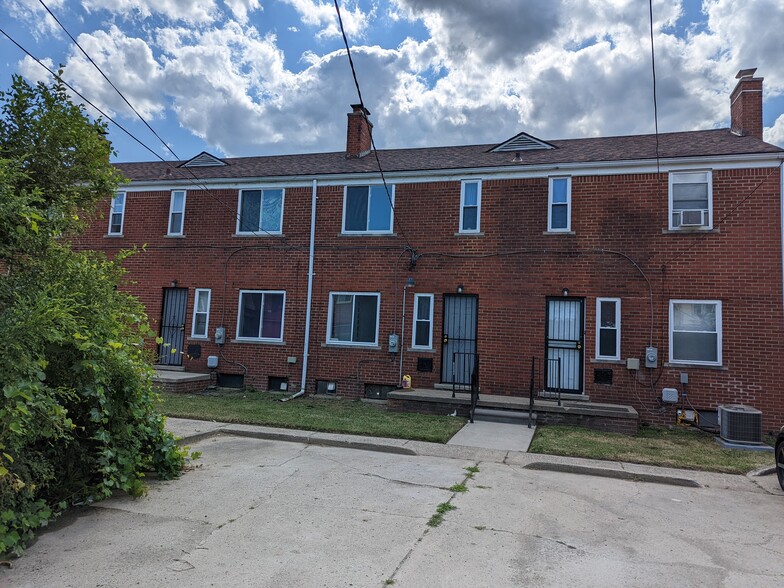 3447-3471 Ewald Cir, Detroit, MI à vendre - Photo du bâtiment - Image 3 de 19