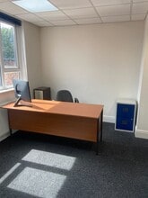 65 Balby Rd, Doncaster for lease Interior Photo- Image 2 of 7
