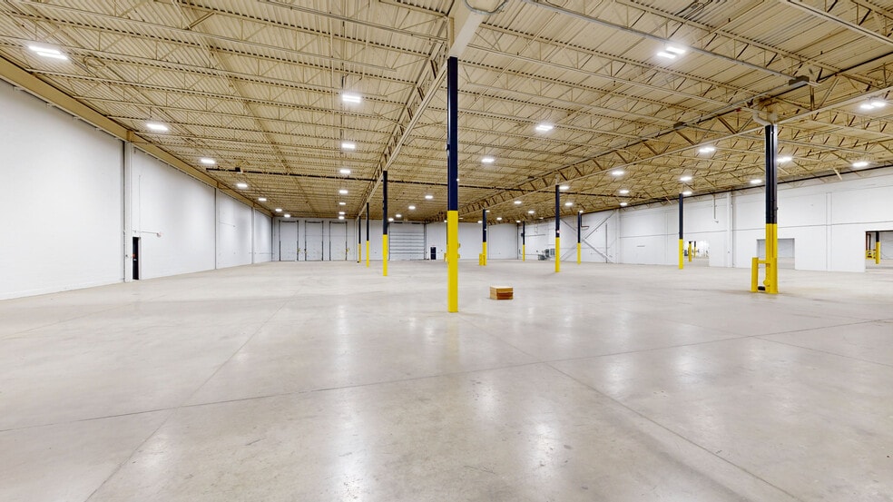 60 Maple St, Mansfield, MA for lease - Matterport 3D Scan - Image 3 of 24