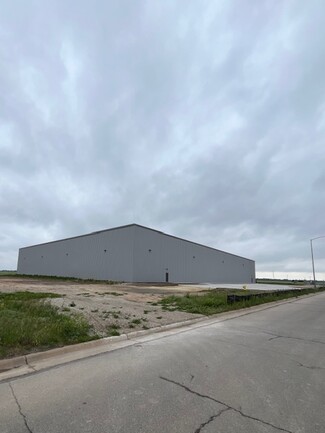 Plus de détails pour 2901 Enterprise dr, Hutchinson, KS - Industriel à vendre