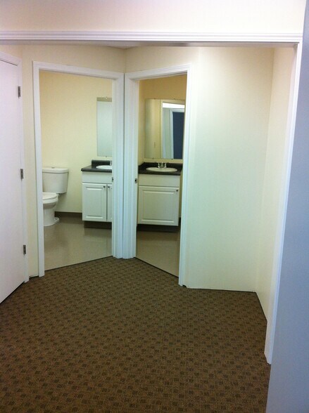 205B Terrace Ave, Huntington, WV à vendre - Photo intérieure - Image 2 de 14