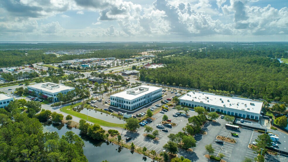 100 Richard Jackson Blvd, Panama City Beach, FL à louer - Photo du bâtiment - Image 2 de 5