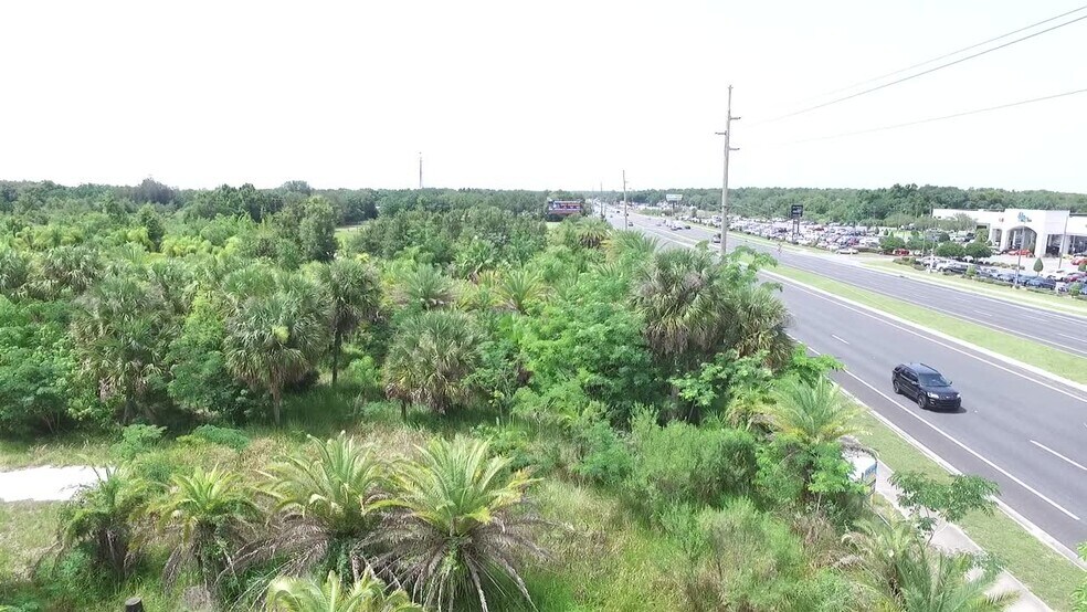 2165 US Highway 441/27, Fruitland Park, FL à vendre - Vidéo sur l’inscription commerciale - Image 2 de 5