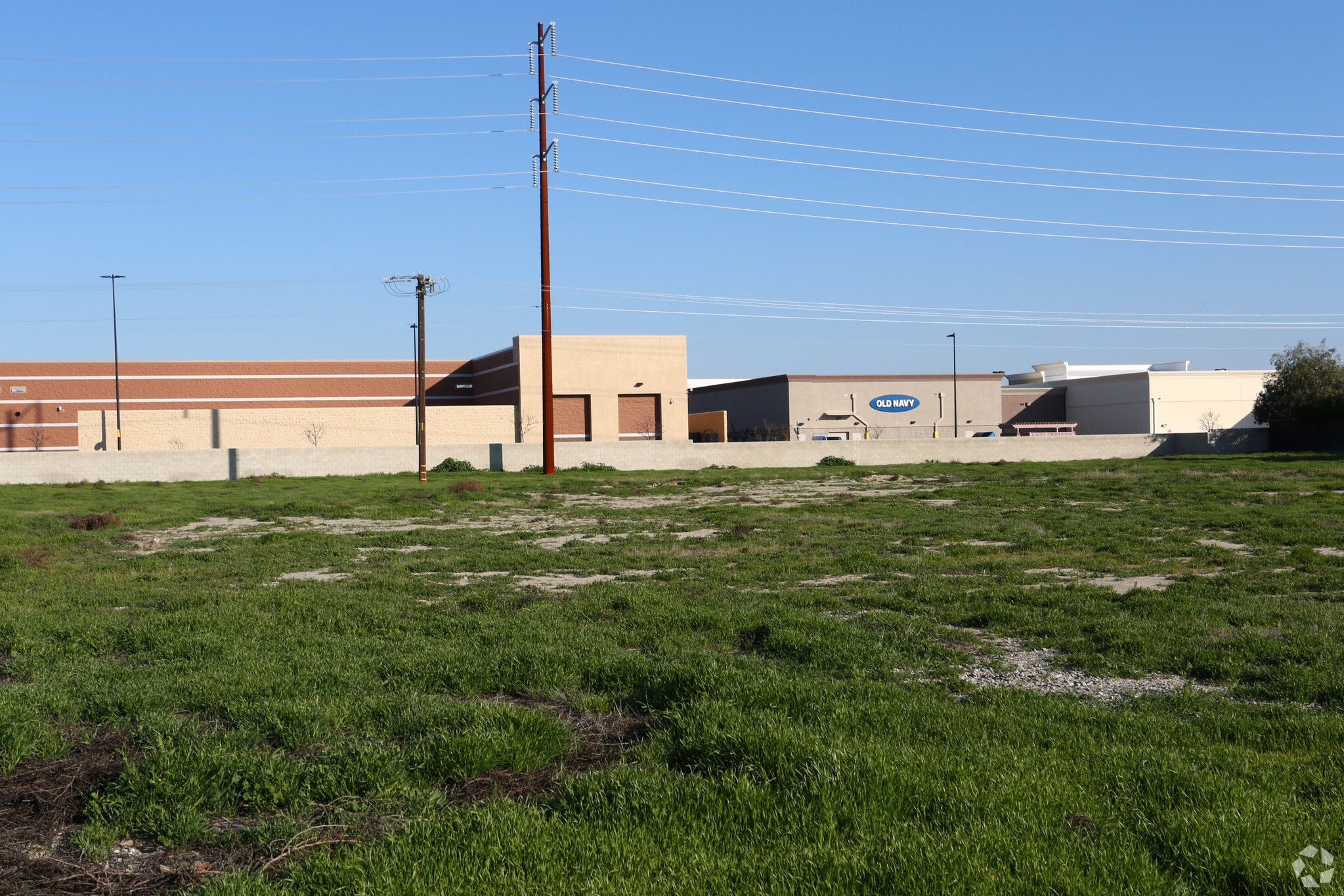 8503 Scobee St, Bakersfield, CA for sale Primary Photo- Image 1 of 7