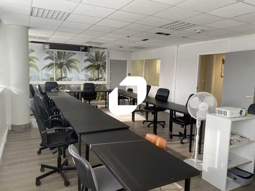 Bureau dans Bègles à louer Photo intérieure- Image 1 de 11