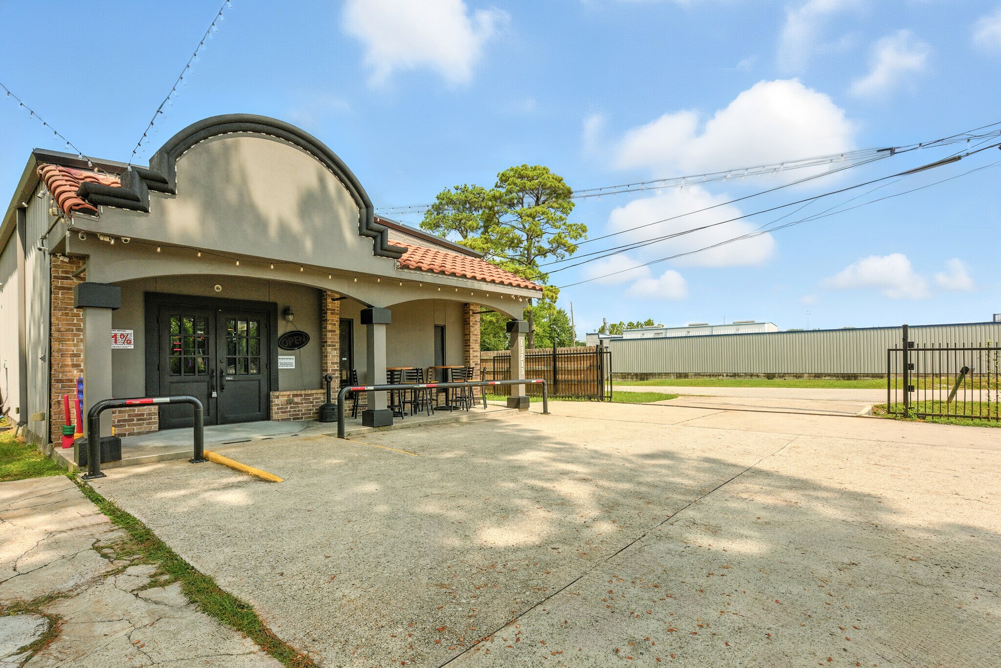 13213 Fm 2100 Rd, Crosby, TX à vendre Photo du bâtiment- Image 1 de 14