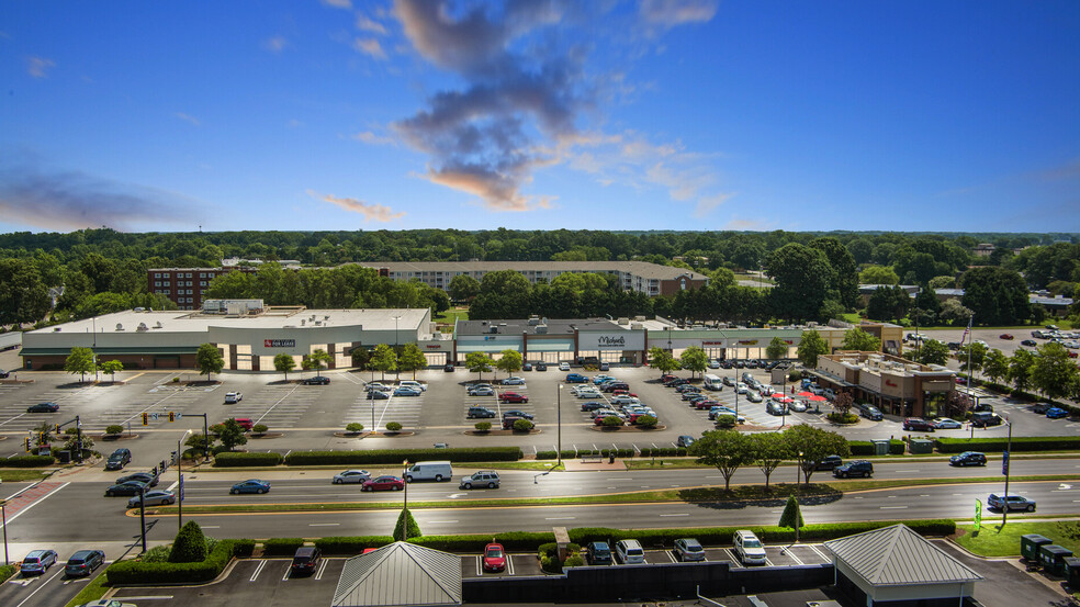 2170-2190 Coliseum Dr, Hampton, VA for lease - Building Photo - Image 1 of 21