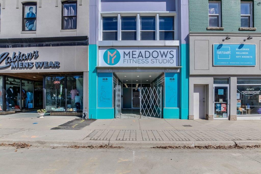 473 Dundas St, Woodstock, ON à vendre Photo du bâtiment- Image 1 de 1
