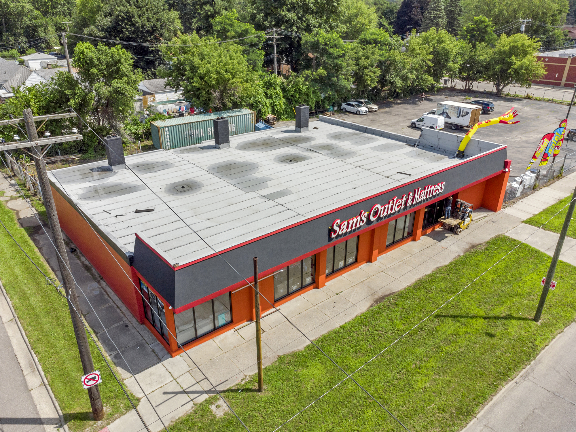 22140 W 7 Mile Rd, Detroit, MI for sale Building Photo- Image 1 of 1