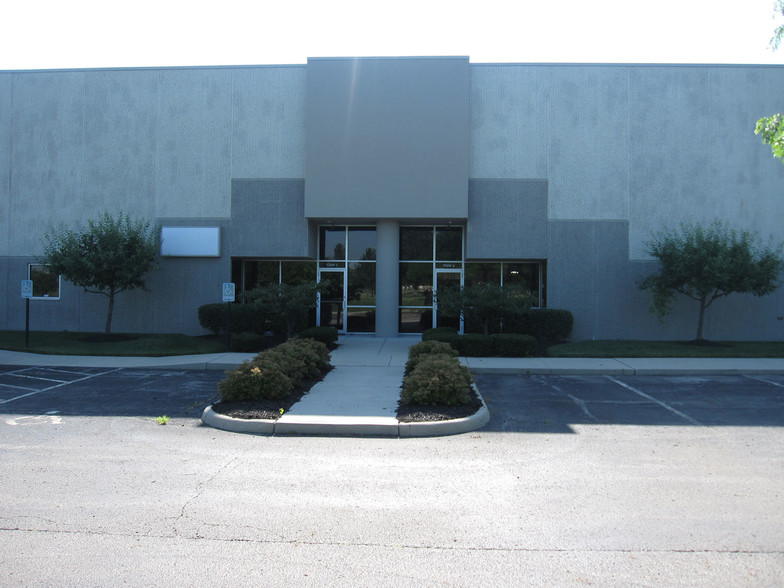 7200 Alum Creek Dr, Columbus, OH for lease - Primary Photo - Image 1 of 3