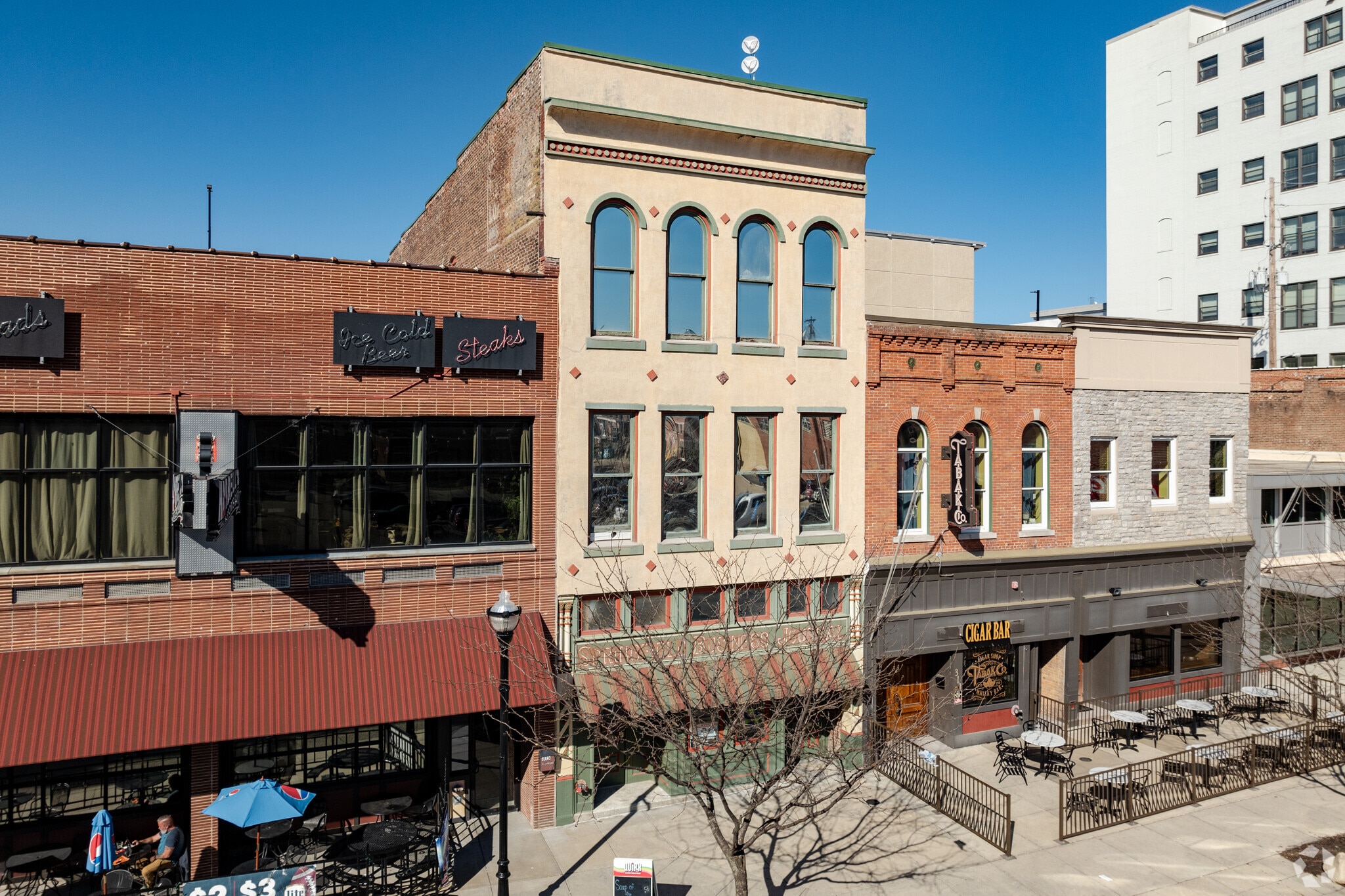 313 Park Central W, Springfield, MO for lease Building Photo- Image 1 of 3