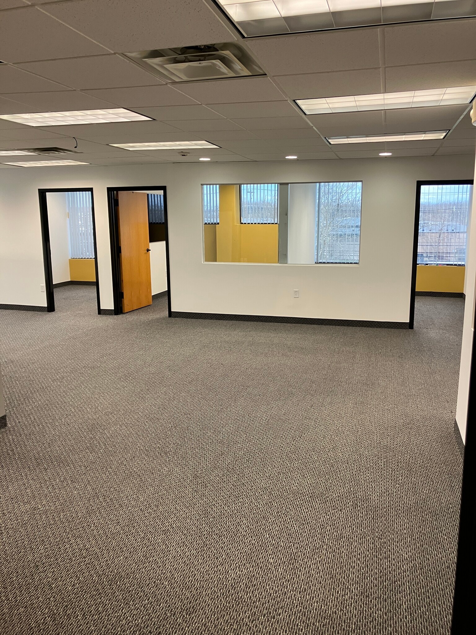 3136 S Winton Rd, Rochester, NY à louer Photo intérieure- Image 1 de 17