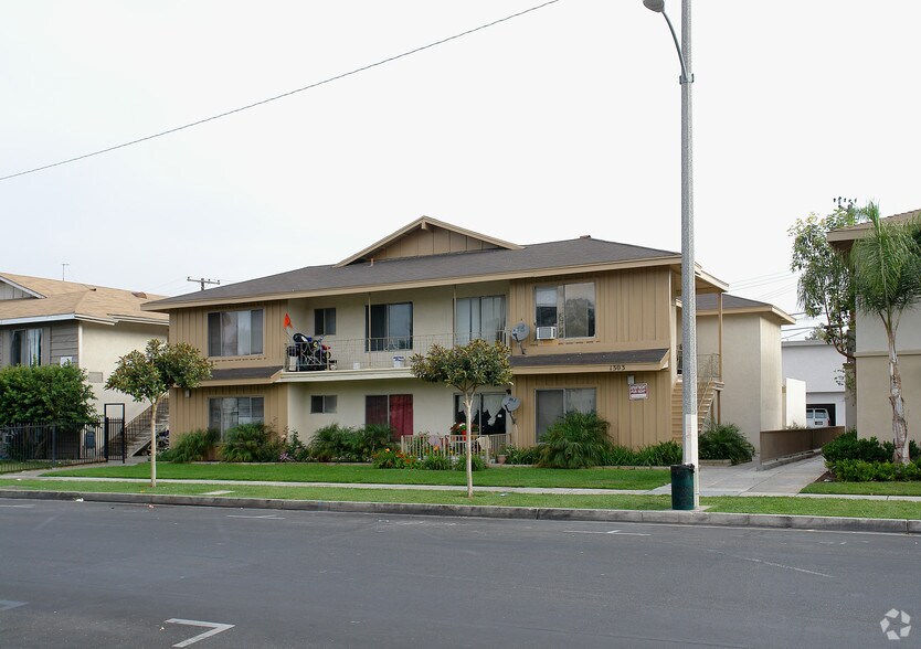 1303 W Lynne Ave, Anaheim, CA à vendre - Photo principale - Image 1 de 2