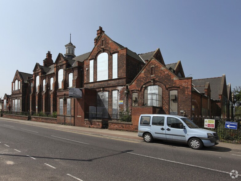 Lea Rd, Gainsborough à vendre - Photo du bâtiment - Image 3 de 3