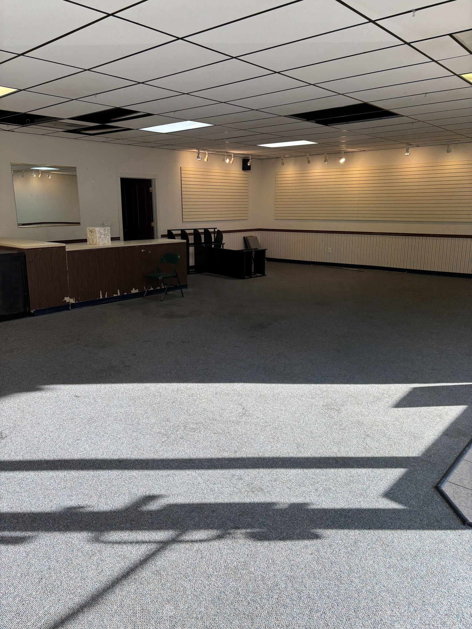 730 W Main St, Sun Prairie, WI for lease Interior Photo- Image 1 of 8