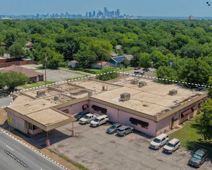 702 S Hampton Rd, Dallas, TX for sale - Primary Photo - Image 1 of 4