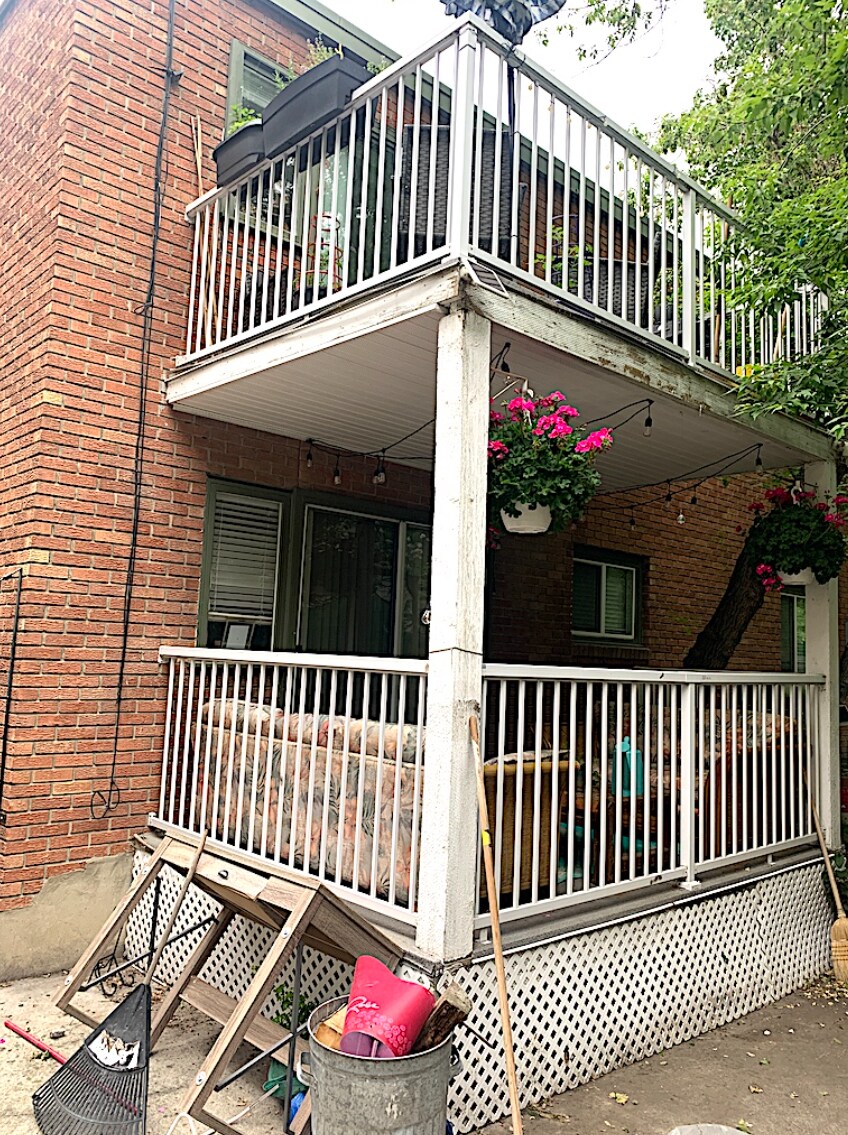 921 19 Av SW, Calgary, AB for sale Primary Photo- Image 1 of 1