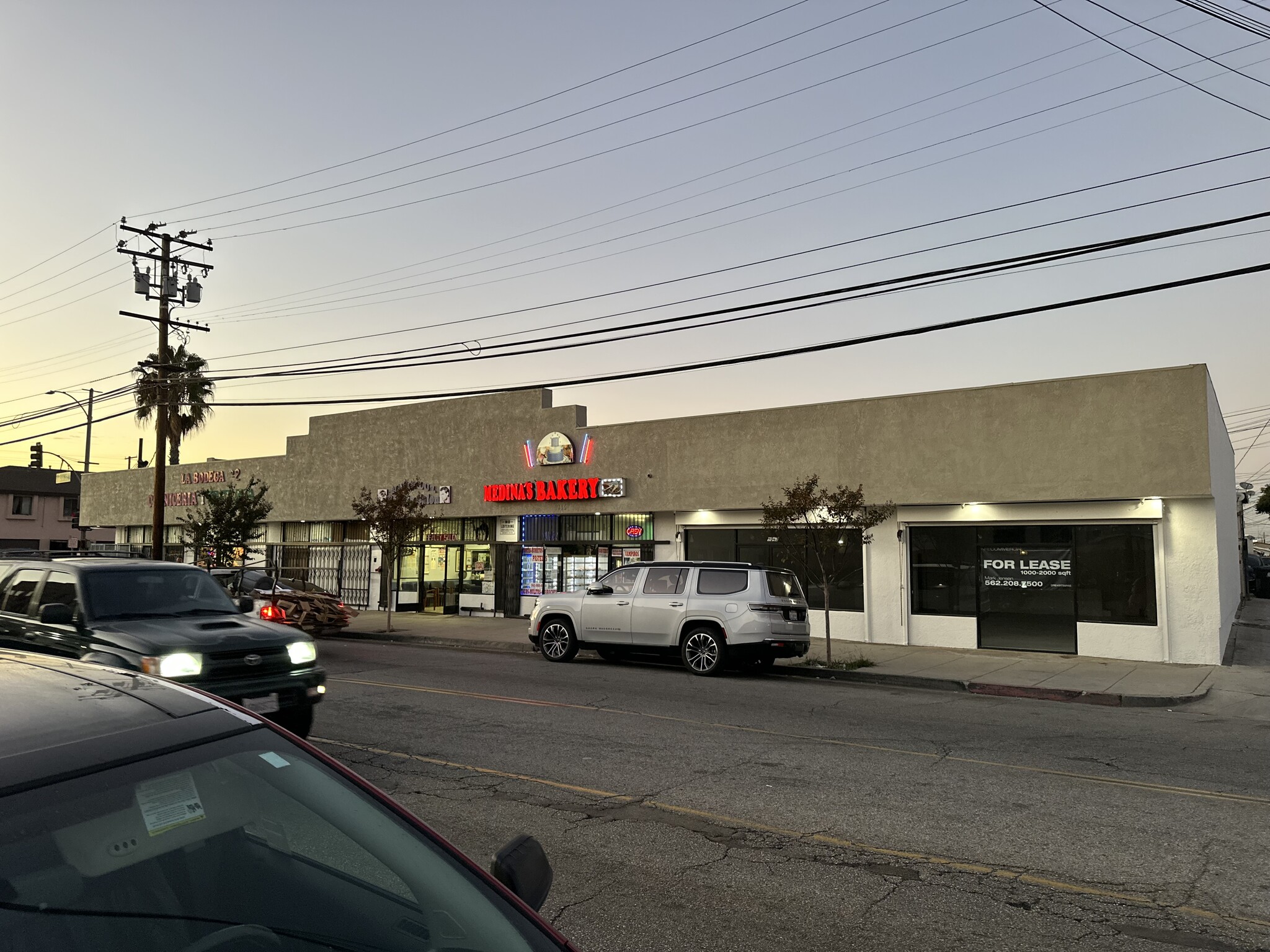 1001-1017 E 10th St, Long Beach, CA for lease Building Photo- Image 1 of 4